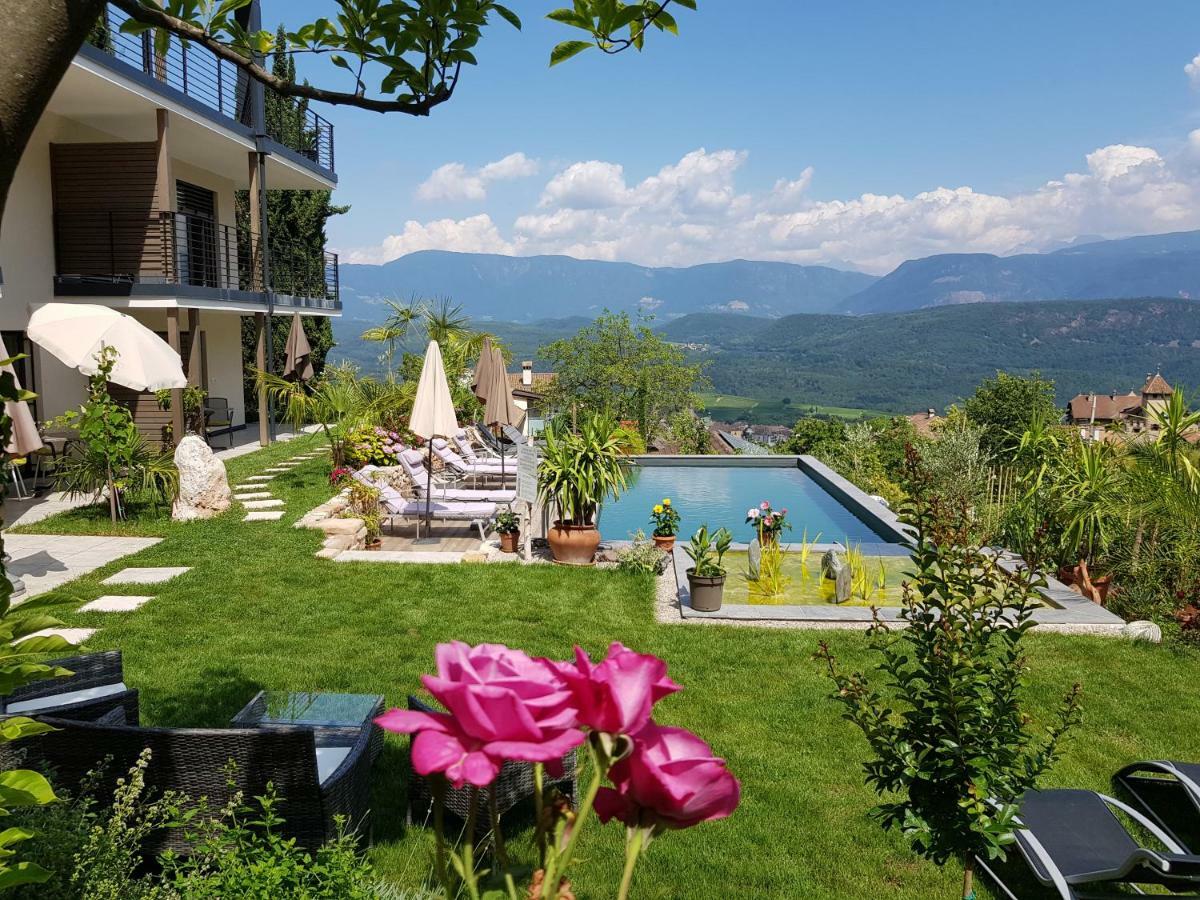 Gartenappartements Die Muehle Caldaro Bagian luar foto