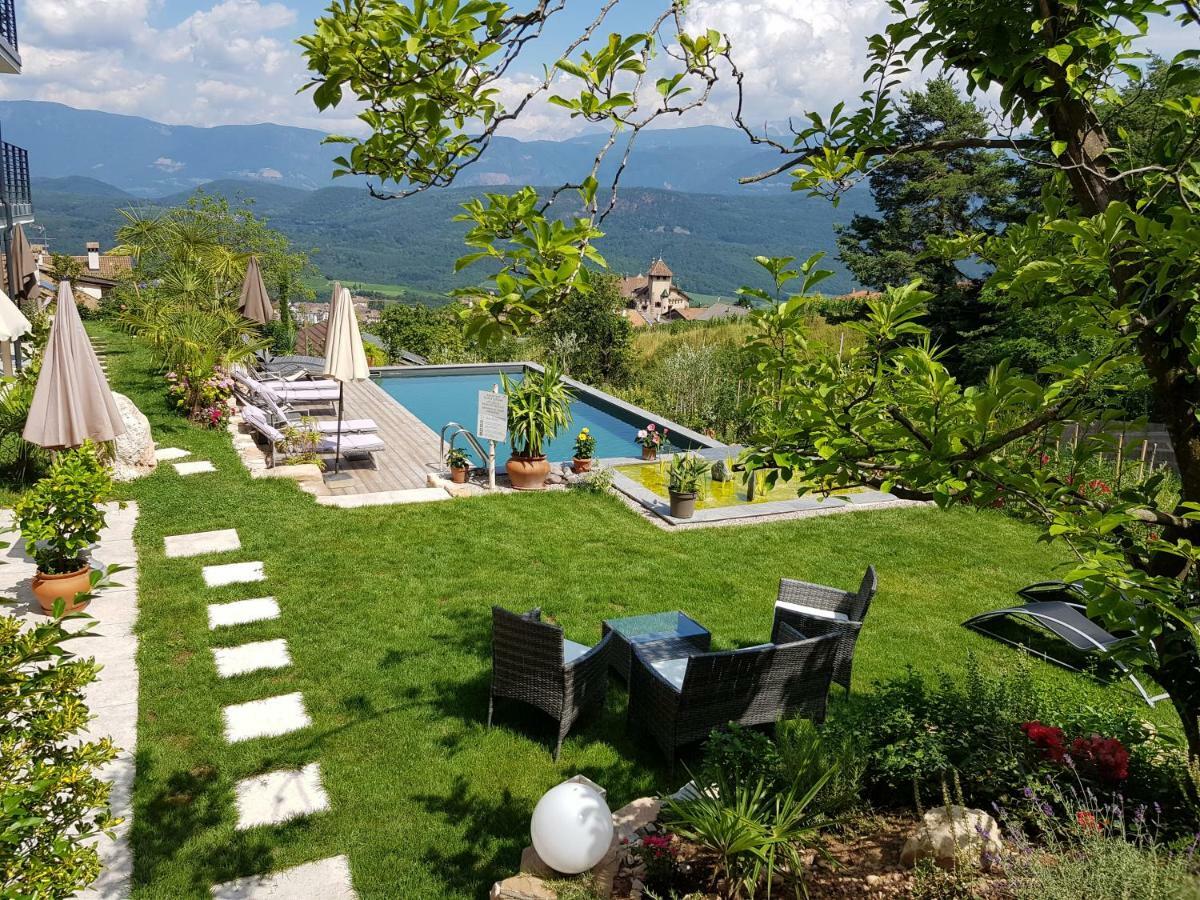 Gartenappartements Die Muehle Caldaro Bagian luar foto